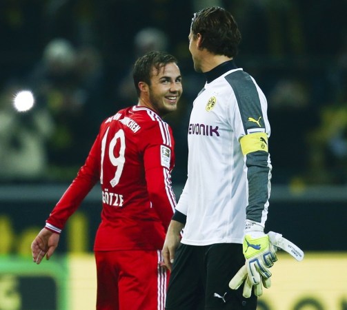 诺伊尔神扑救主,德甲顶级门将续写传奇篇章